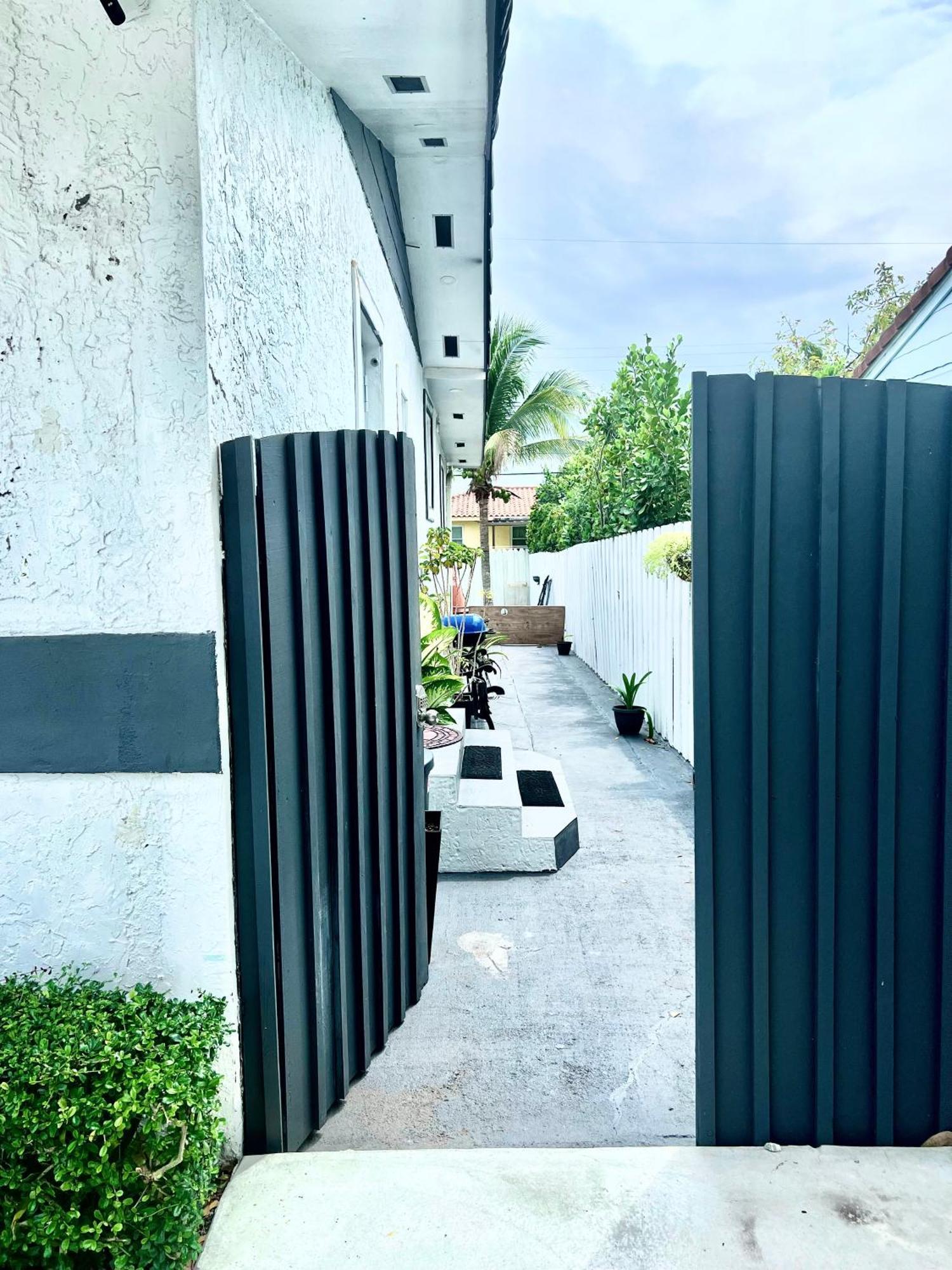 Little Gables Studio-Your Miami Escape-10Min Airport Экстерьер фото